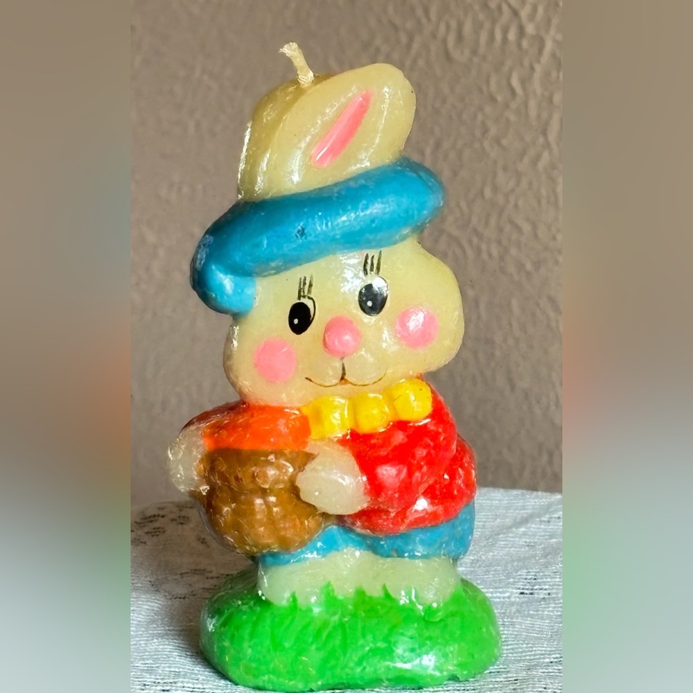 Vintage Russ Easter Bunny Novelty Candle